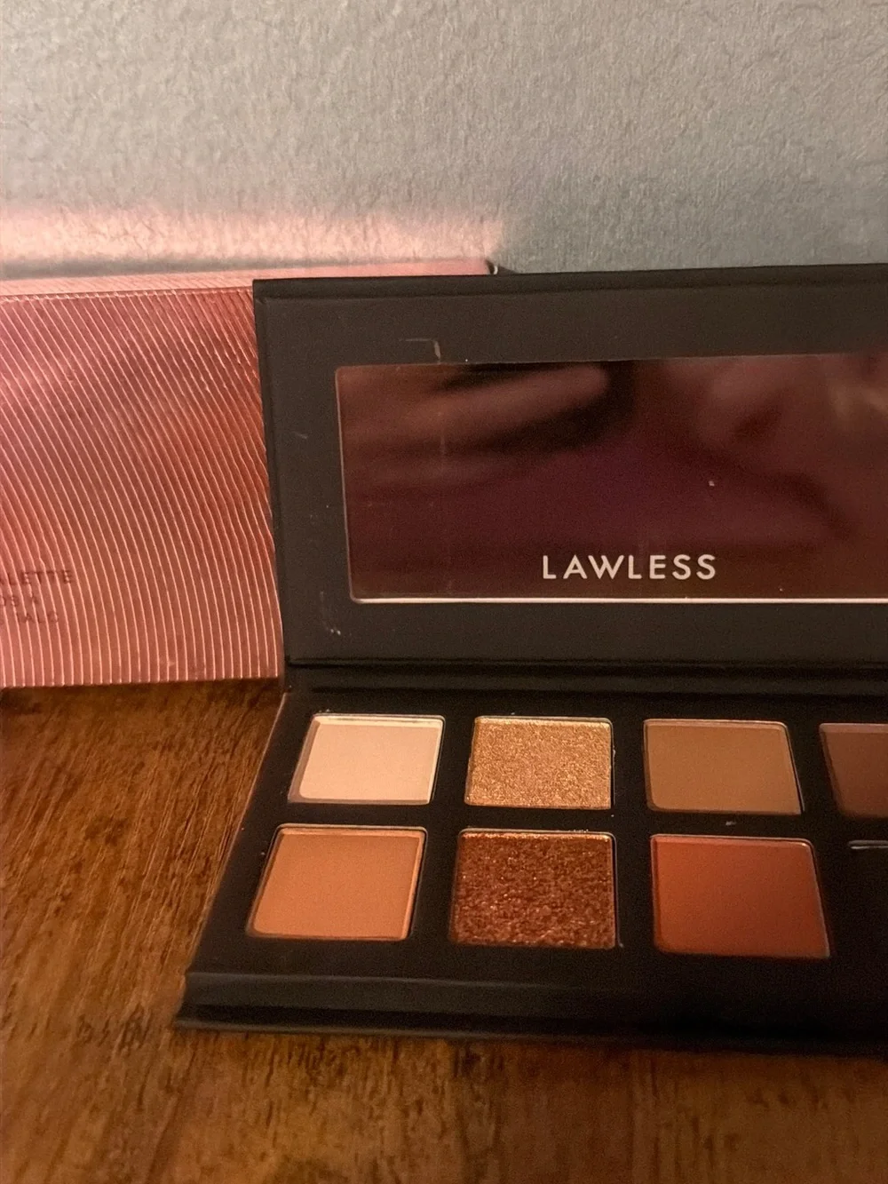 LAWLESS Warm Peach, Coral, Bronze & Black Eyeshadow Palette-New in Box